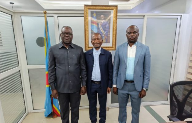 DIALOGUE SPIRITUEL : JOSEPH MOKE TAWABA DU GRAND BANDUNDU EN HUIS CLOS AVANT LE RAPPORT FINAL À LA CITÉ DE L&rsquo;OUA