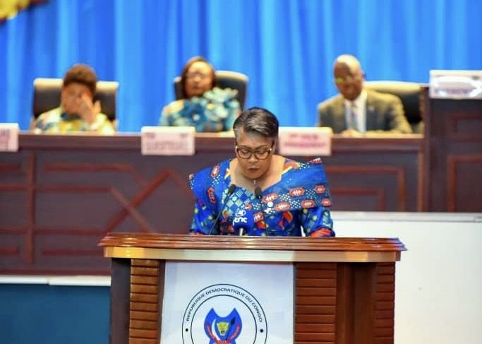 Budget 2027 : un projet de loi de finances de 56 390 milliards de francs congolais axé sur la sécurité, l’emploi et les services sociaux de base