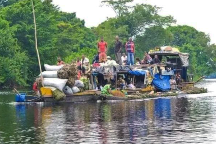 Sécurité fluviale : les baleinières en bois bannies des eaux congolaises dès le 15 novembre