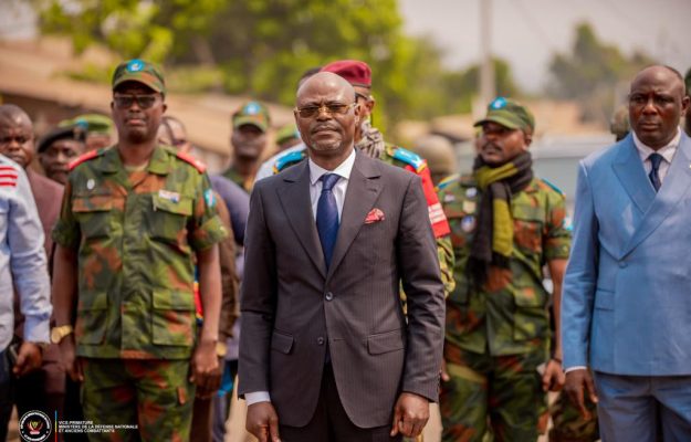 RDC : les autorisations de sortie à l’étranger des officiers généraux et supérieurs suspendues jusqu’à nouvel ordre