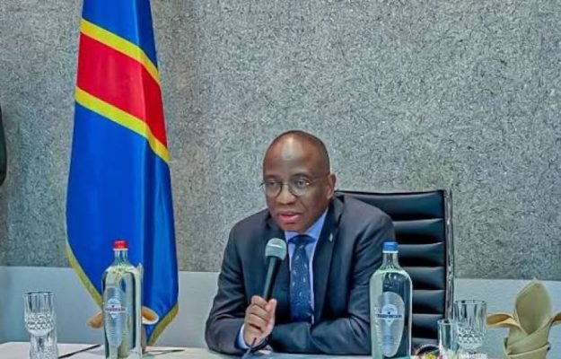 DROIT DE RÉPONSE À L’ARTICLE DE NICOLE KAKESE : « GUILLAUME NGEFA ESSOUFFLÉ, DOS AU MUR ! »