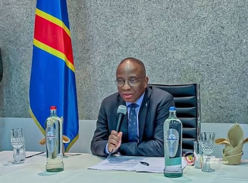 DROIT DE RÉPONSE À L’ARTICLE DE NICOLE KAKESE : « GUILLAUME NGEFA ESSOUFFLÉ, DOS AU MUR ! »