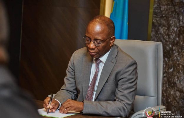 Surpopulation à la prison centrale de makala: Guillaume Ngefa réagit enfin et suspend provisoirement l’admission de nouveaux détenus